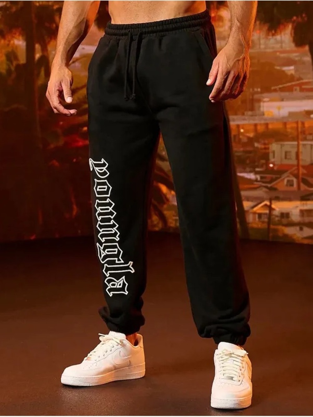 Black Youngla embroidered Jogger Sweatpants